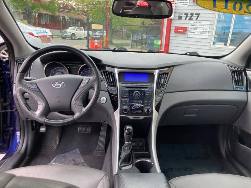 2011-hyundai-sonata-limited